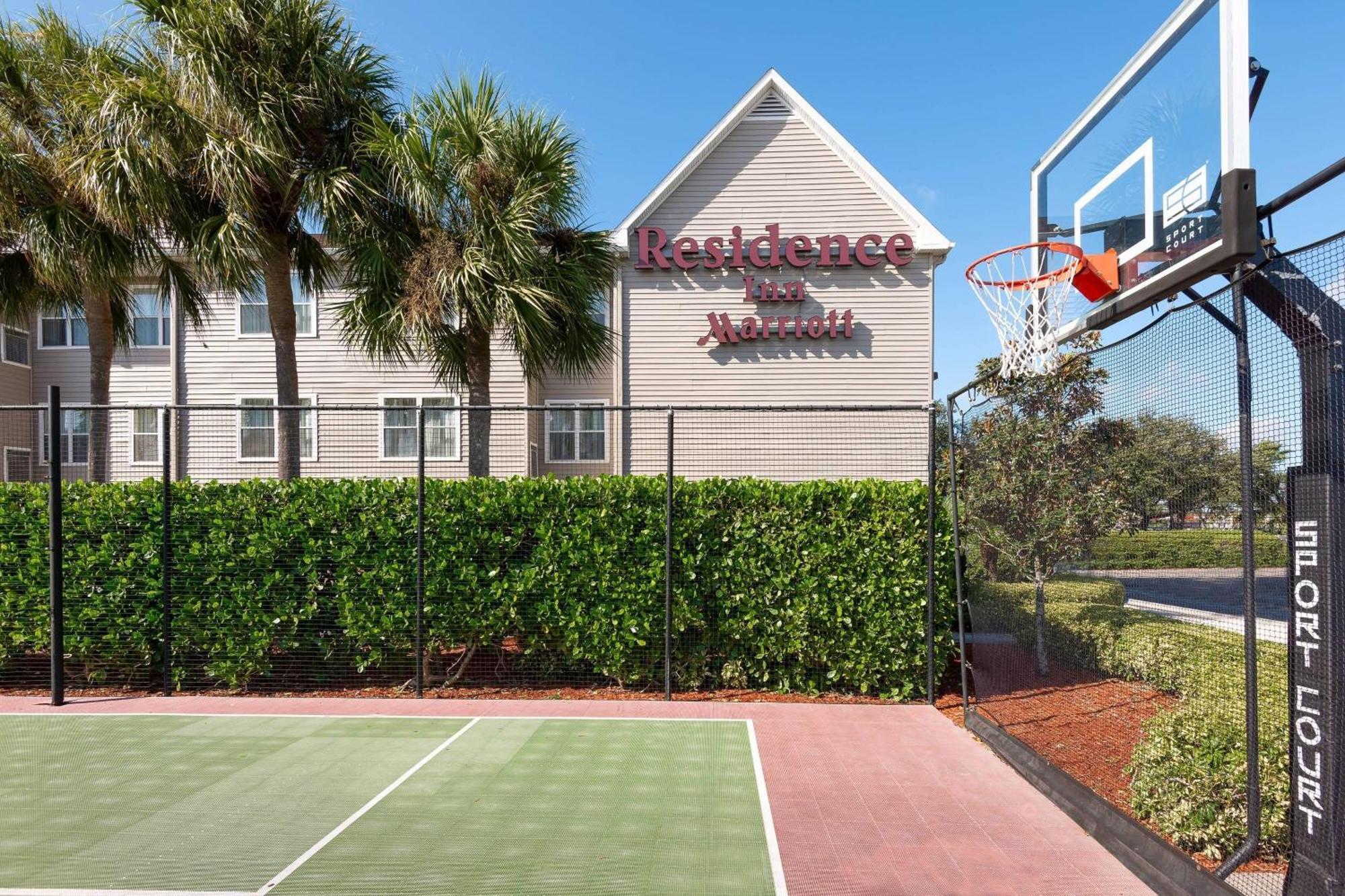 Residence Inn By Marriott Fort Myers Exterior foto